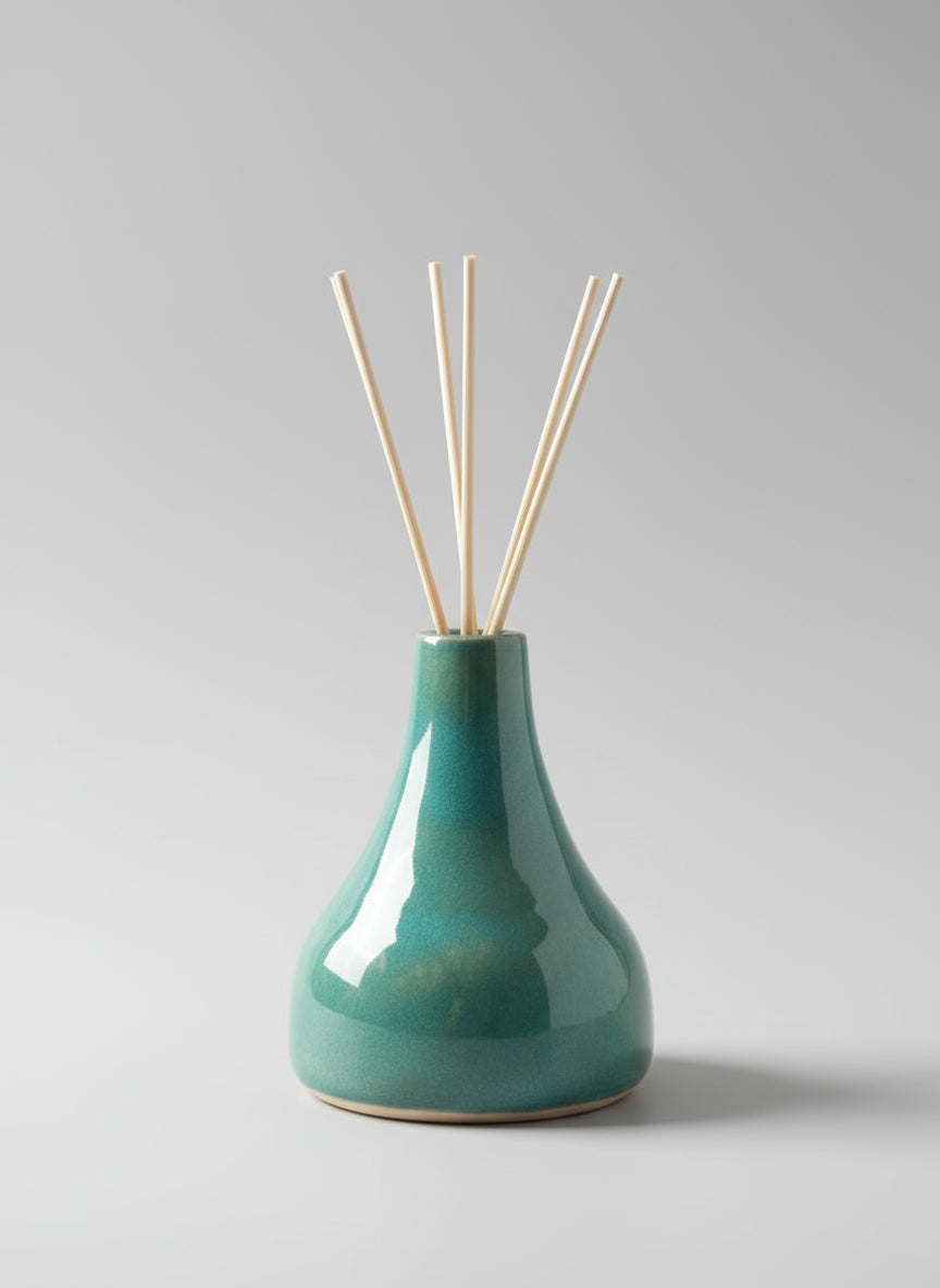 Hand Crafted Reed Diffuser - Meadow Green