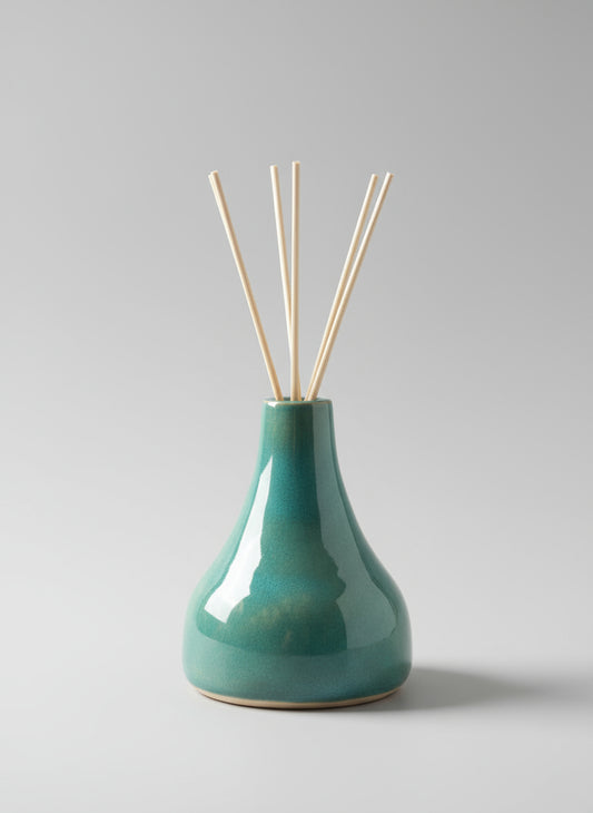Hand Crafted Reed Diffuser - Meadow Green