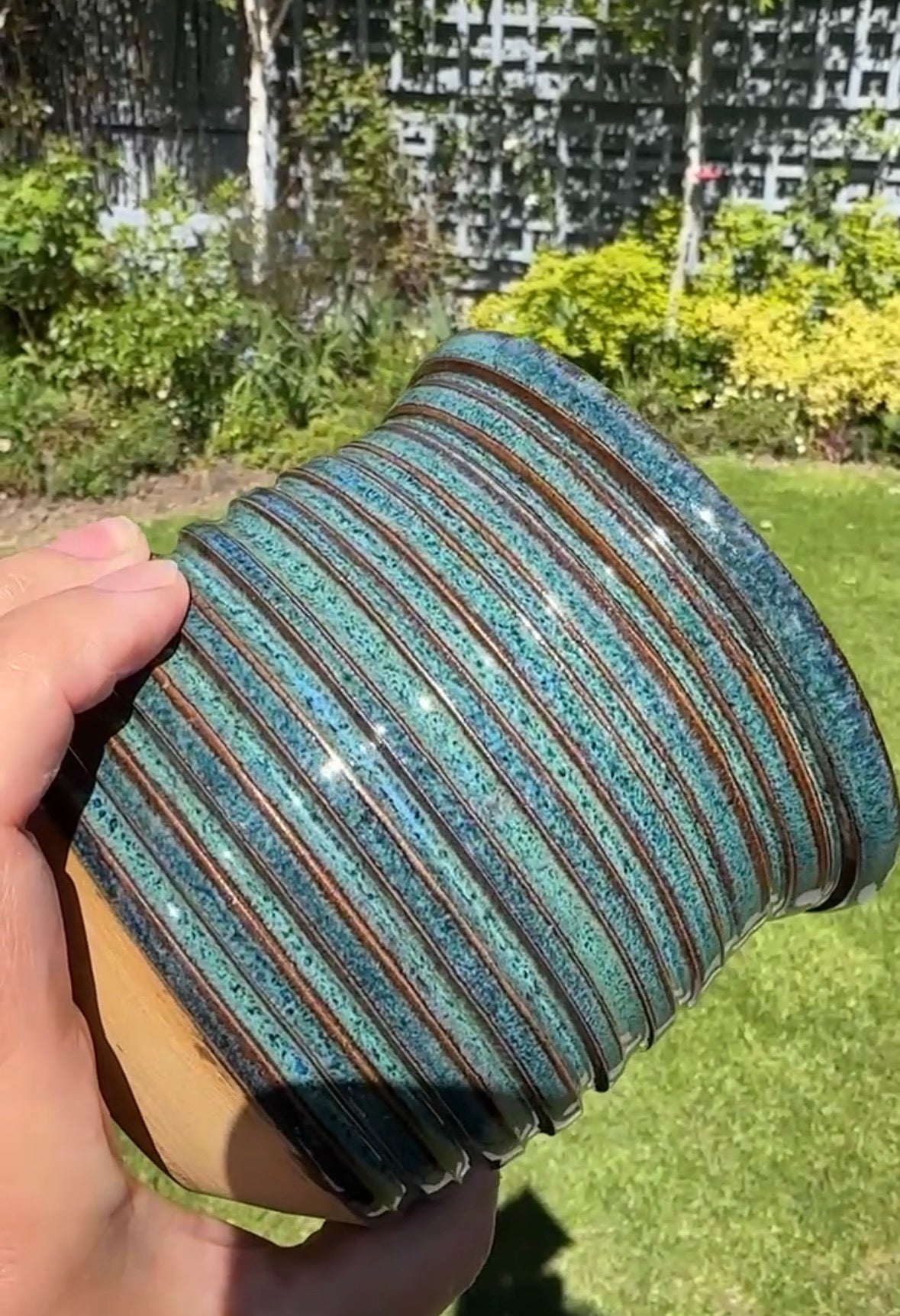 Seafoam Ridge Pot